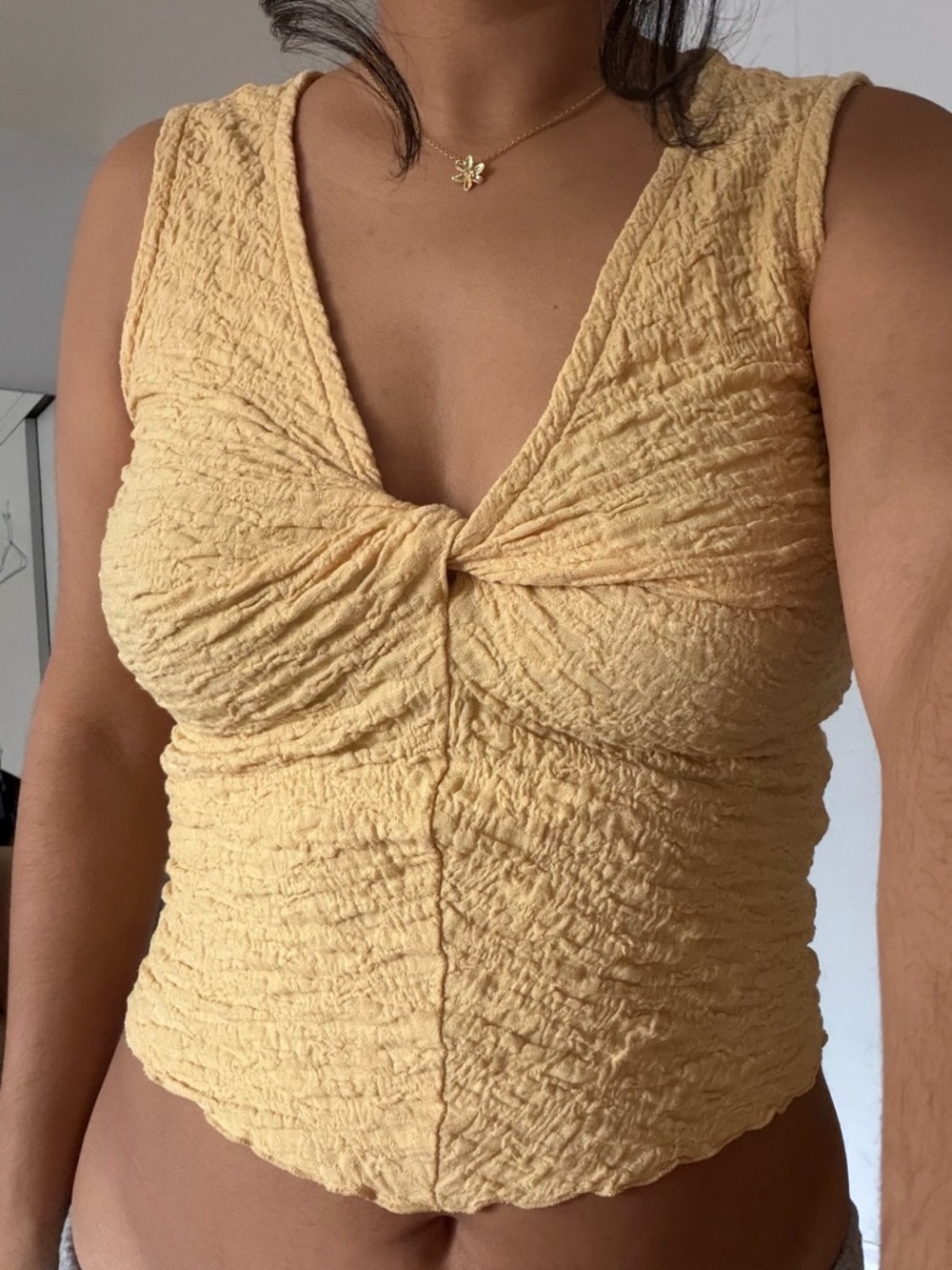 Madewell Pale Yellow Twist-Front Crinkle Camisole